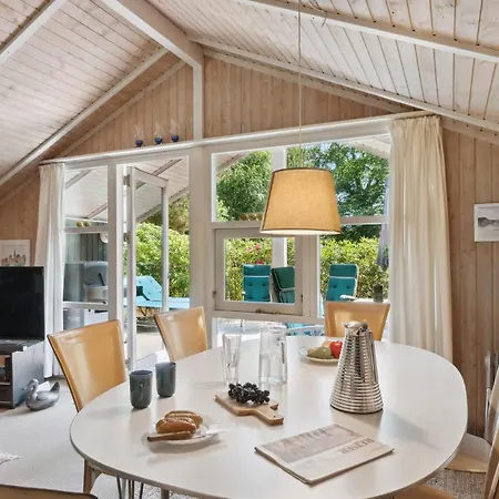 Amazing In With Kitchen